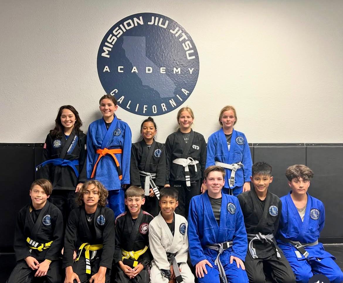 Teens & kids team photo at Mission Jiu Jitsu Academy